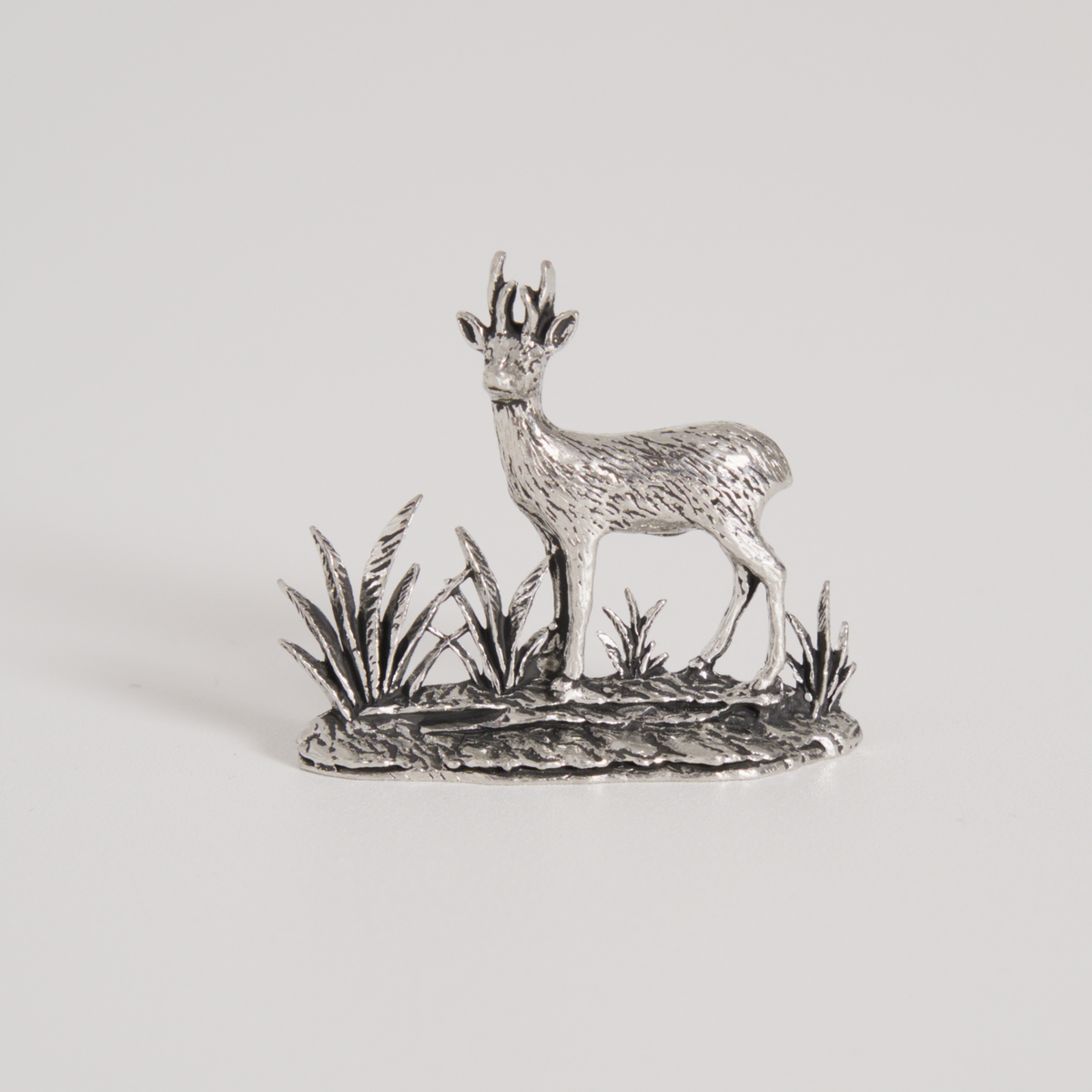 Figurine chevreuil