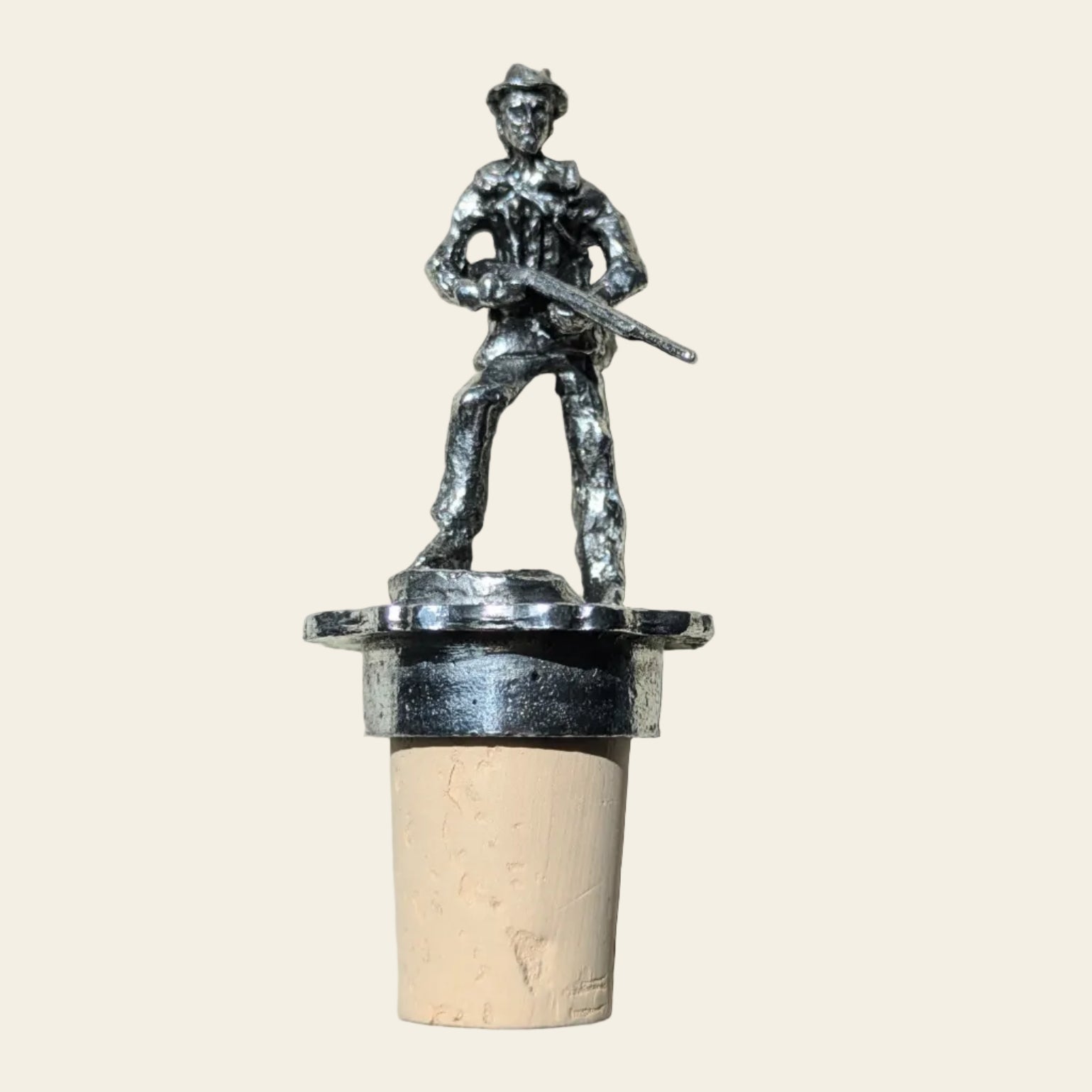 bouchon de bouteille en étain chasseur